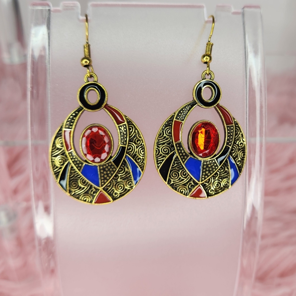 Beautiful statement earrings! NWOT! (R5) - Picture 3 of 4
